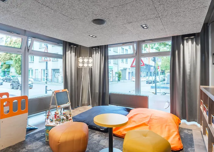 Hotel A&o Neumarkt 2*