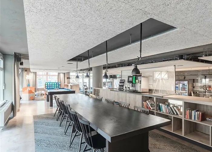 A&o Neumarkt Otel 2*