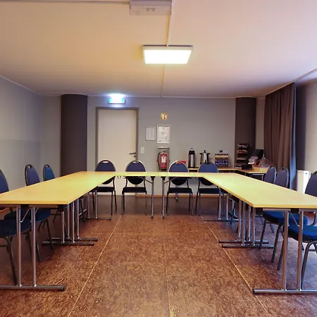 A&o ノイマルクト 2* ケルン